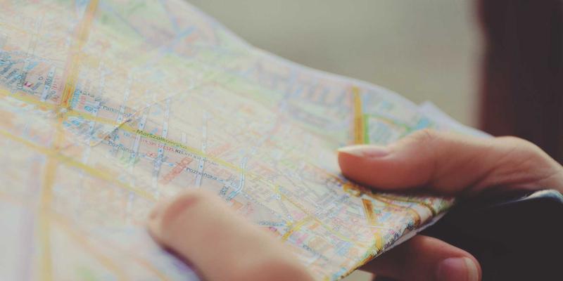 人工智能重塑跨境贸易：聊天机器人与个性化推荐如何优化跨境电商客户服务与供应链