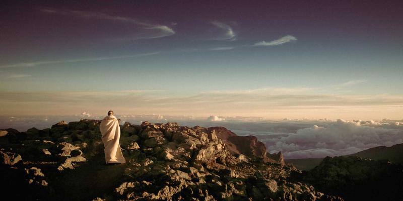 智能引擎驱动全球贸易：AI与机器学习如何重塑跨境电商的个性化推荐与动态定价